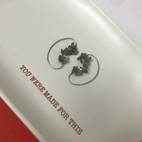 Flower Vine Earcuffs / Ear wraps - Picture 5 of 8